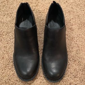 Black zipper back ankle booties